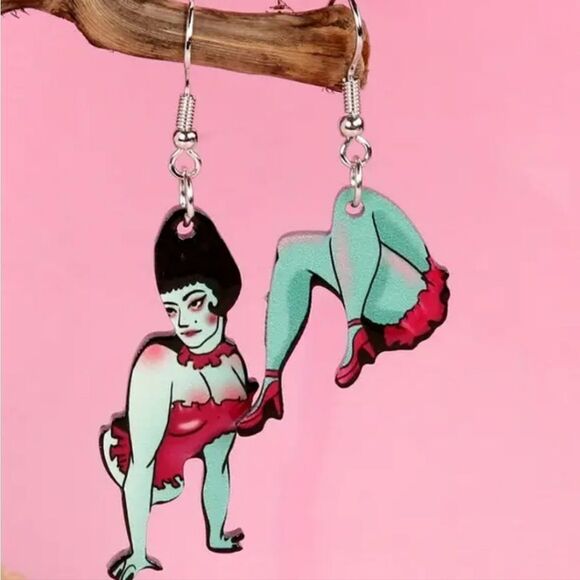 Fun Halloween dangle earrings - Picture 2 of 12
